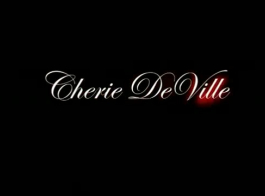 Xem Cherie Deville Chết Tiệt Một Anh Chàng Già Nua Và Cô Ấy Cho Anh Ấy Một Số Niềm Vui Tình Dục Đồng Tính